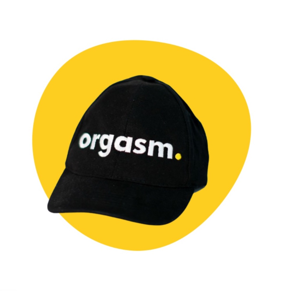 NWTs 787 Coffee Black Hat - Orgasm